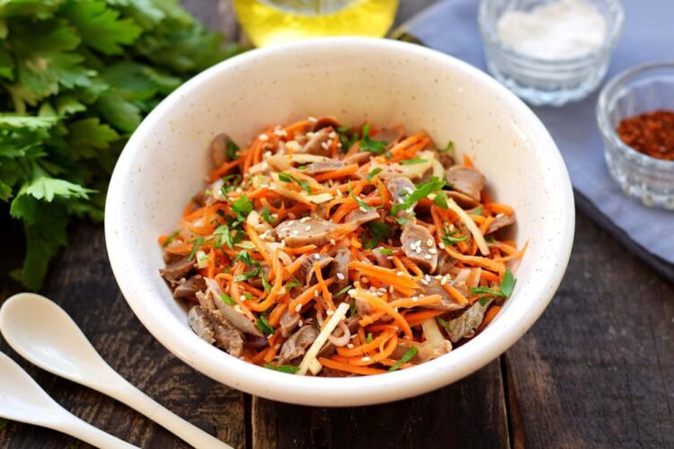 салат из куриных желудков по корейски